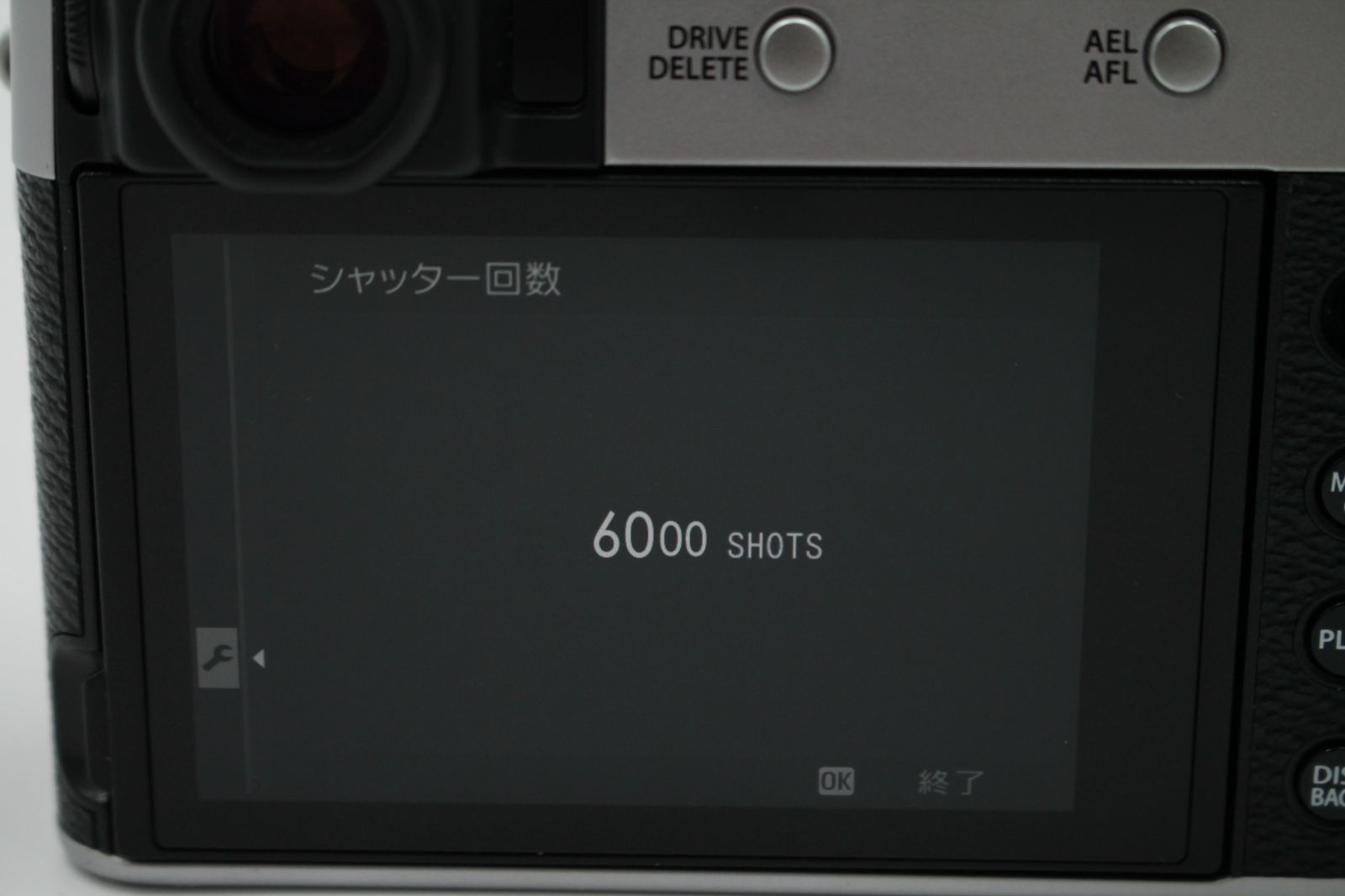FUJIFILM X100F シャッター回数1300回 FUJIFILM X100F シャッター回数1300回 - メルカリ
