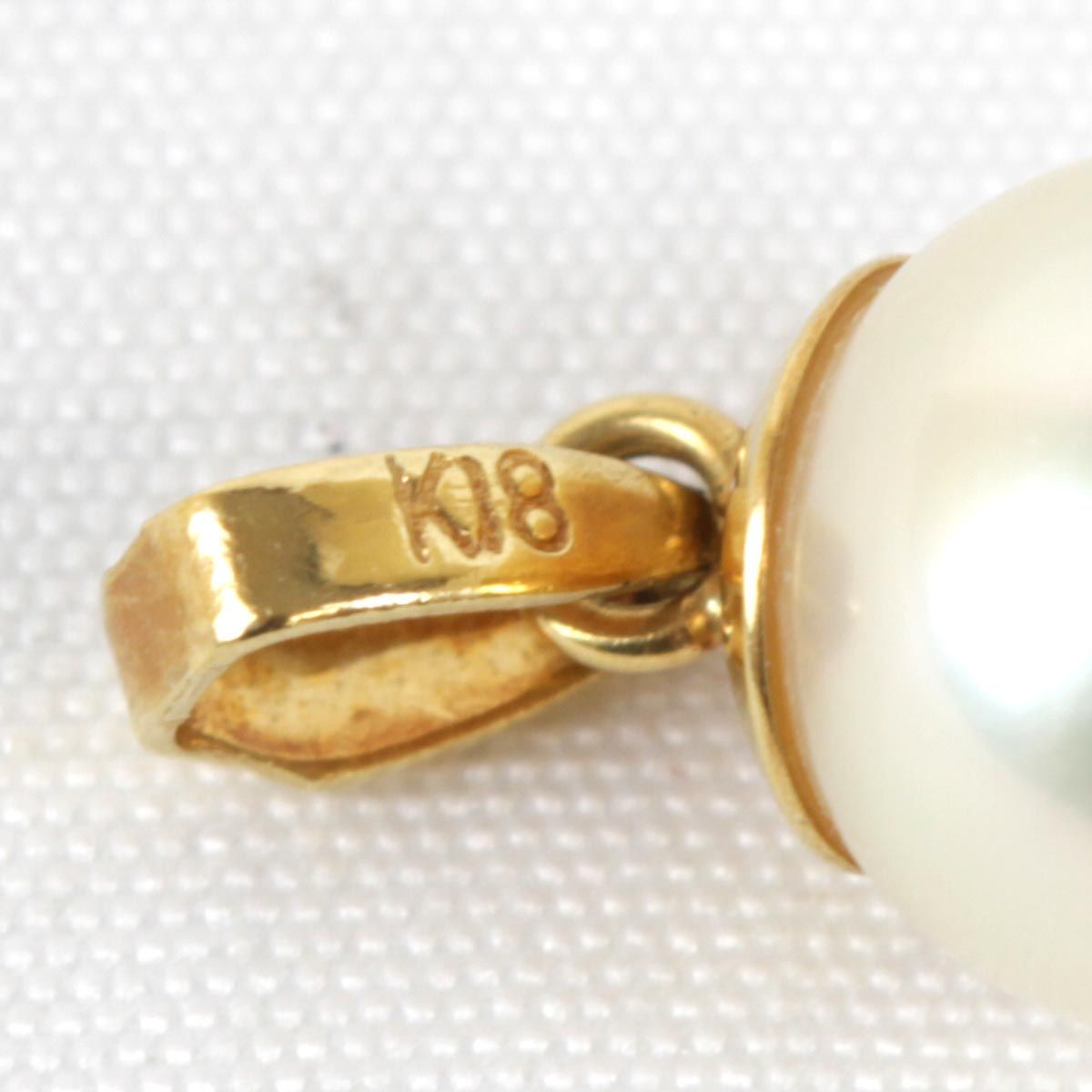美品『USED』 ペンダントトップ K18/パール 0.8g - メルカリ
