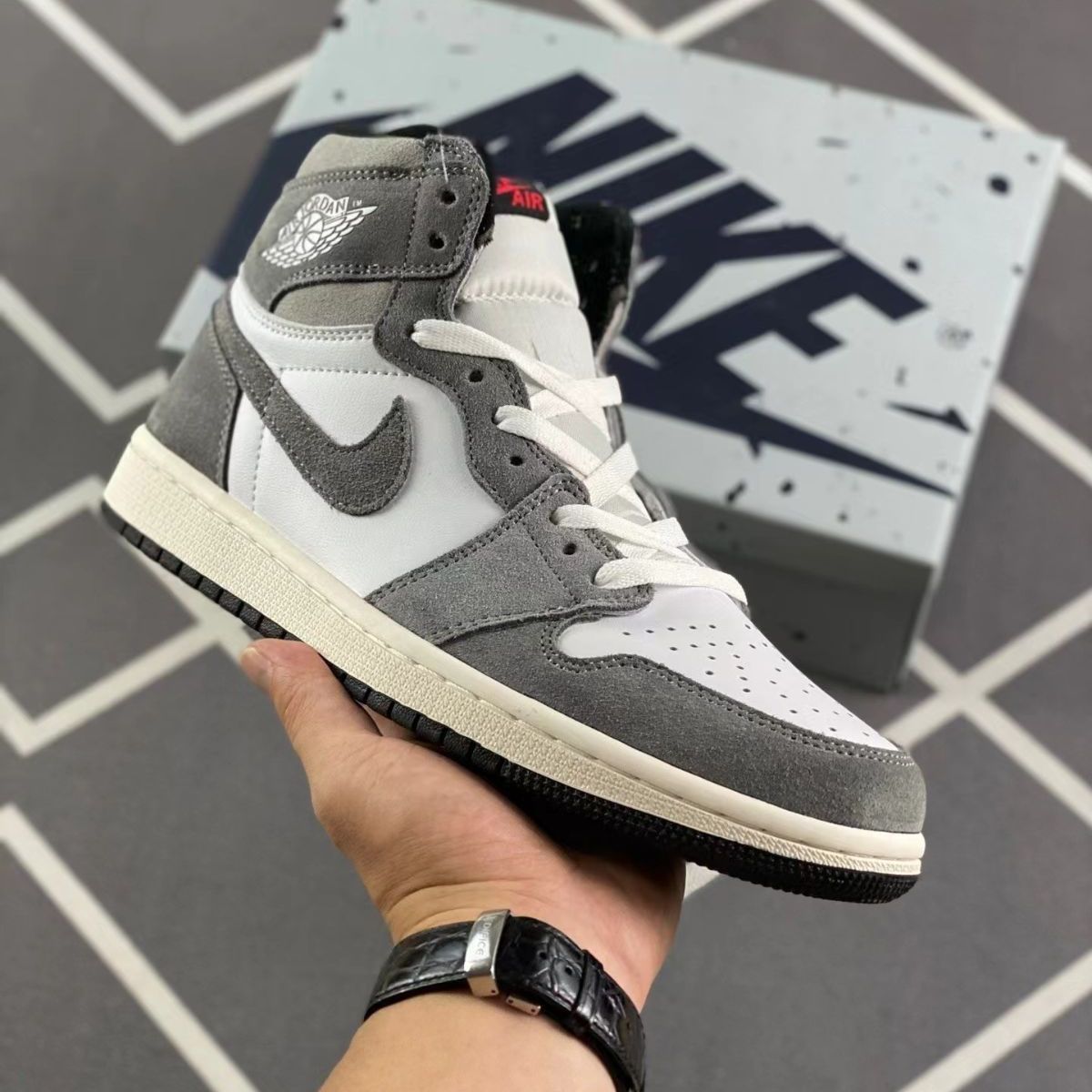 Nike Air Jordan 1 Retro High OG 