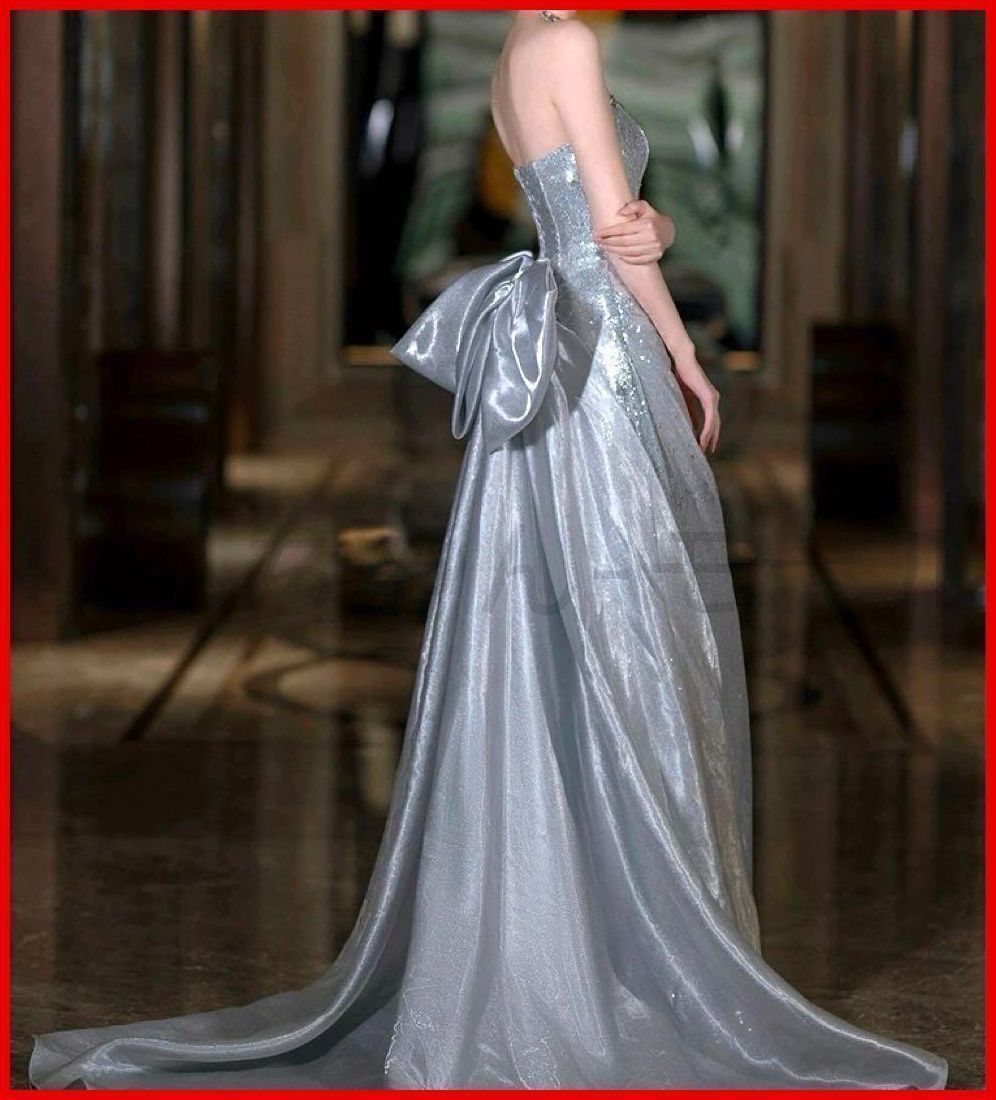 ウエストリボンのスパンコール ベア イブニングドレス♩.• 25年新作 新品未使用 大きなリボンがオシャレ ベアスパンコール