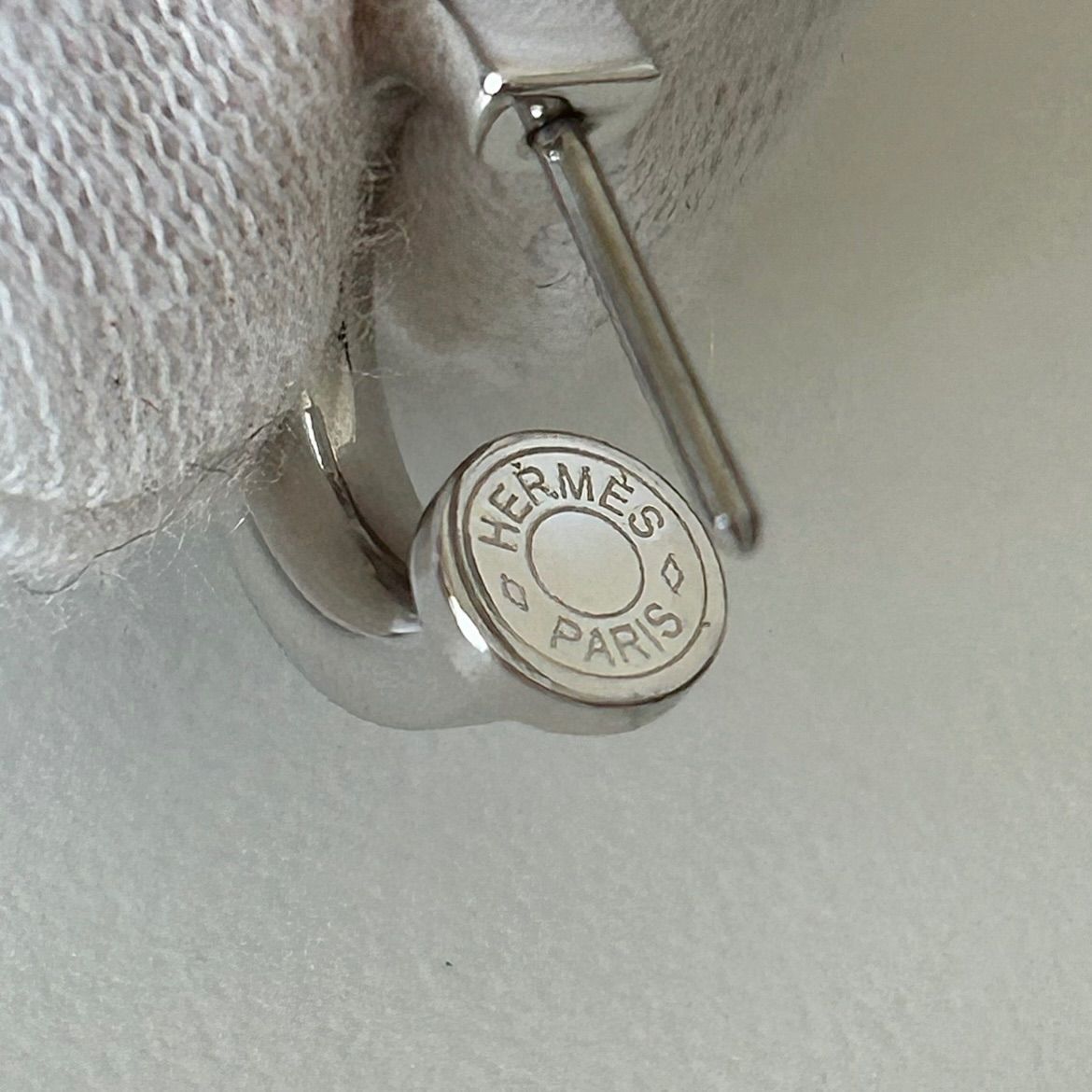 【超美品】HERMES エルメス オーケリー ピアス シルバー ブラウン D刻印 超美品】HERMES エルメス オーケリー ピアス シルバー ブラウン