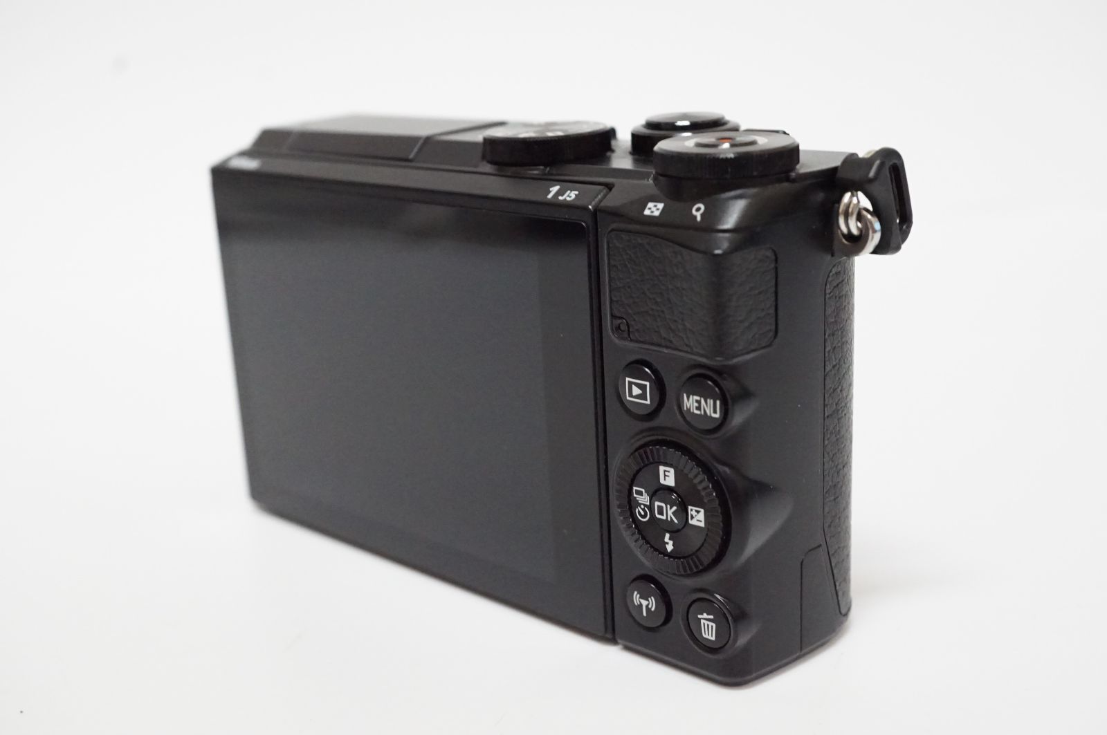 人気商品！ミラーレスNikon 1 J5 標準レンズ ダブルズームレンズキット