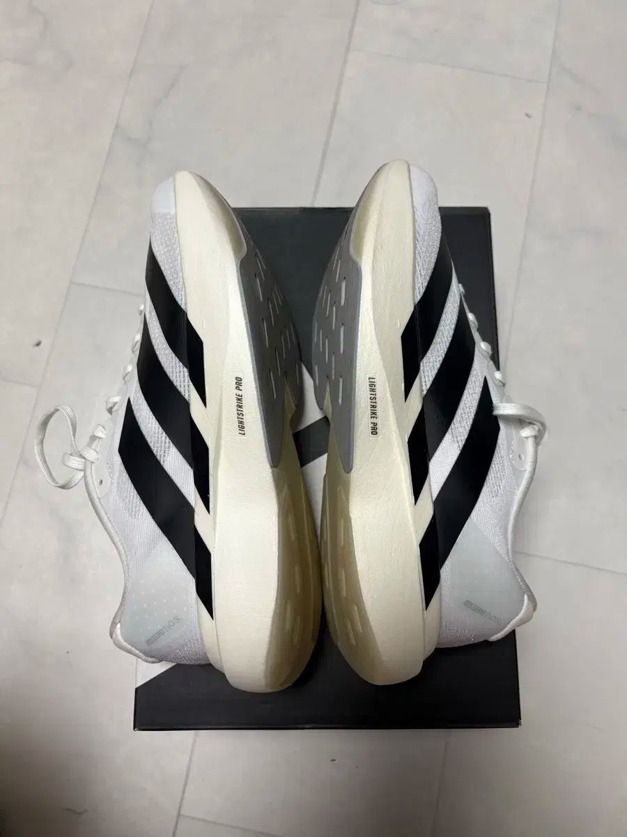 W adidas アディダス アディゼロ EVO SL エボセル 245 白 OLIVEOS_COM_TR