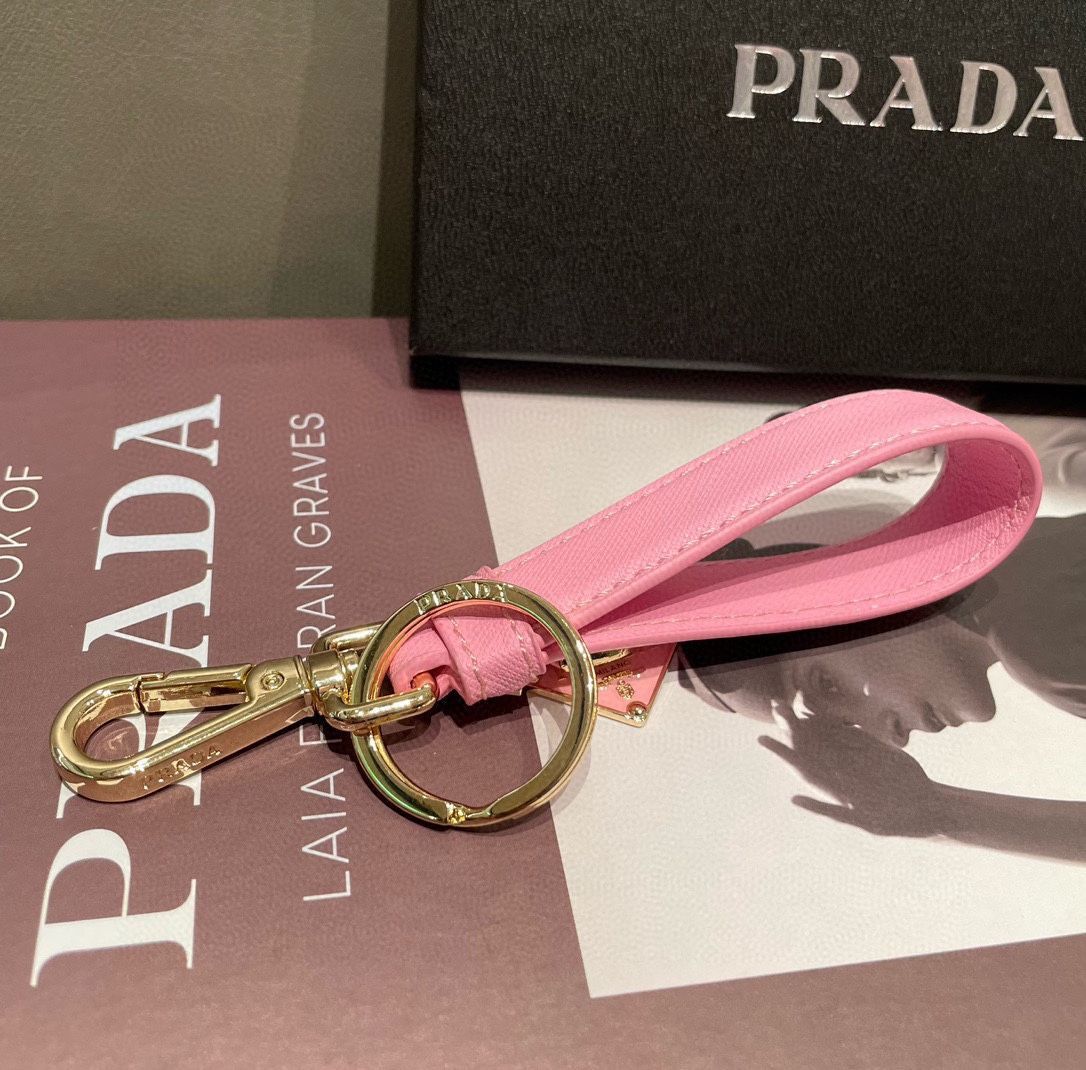 新品未使用 プラダPRADA キーリング キーホルダー キーケース 三角ロゴ 