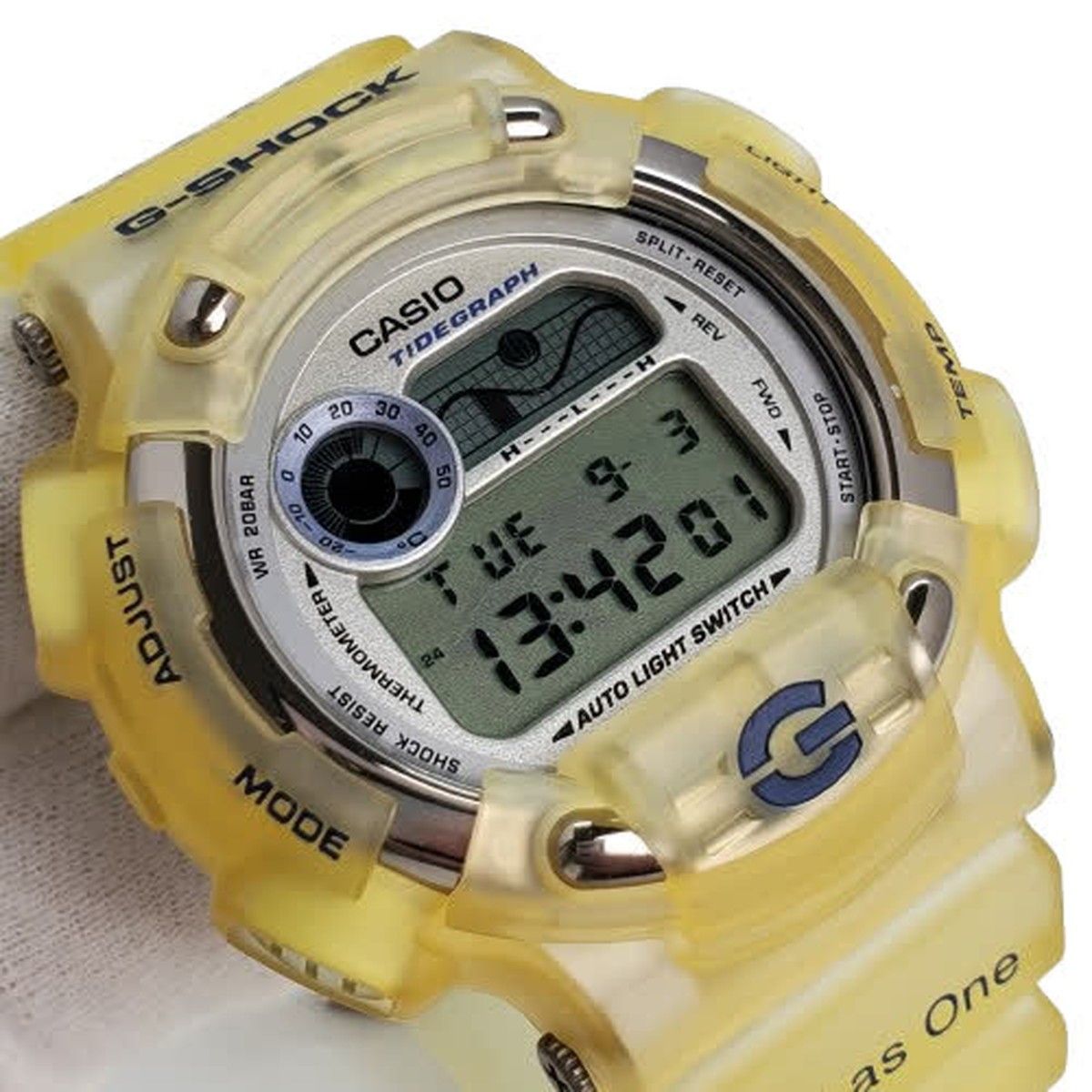 G-SHOCK DW-8600KJ-7 ７回イルクジ フィッシャーマン ベゼル 白文字  変色あり(コラボレーションモデル)｜売買されたオークション情報、yahooの商品情報をアーカイブ公開 - オークファン G-SHOCK