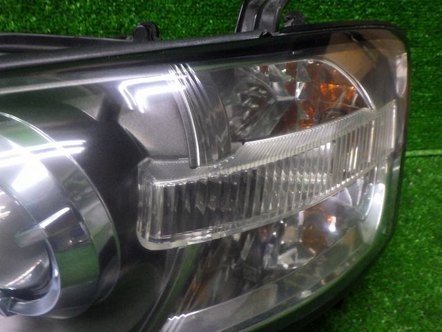 BP レガシィ 前期 ヘッドライト 左右 2B
