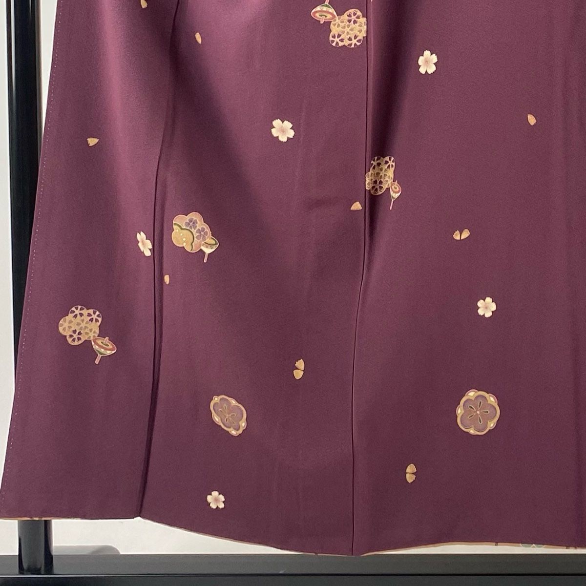 ★専用★美品 小紋 鮫小紋 紅紫色 身丈156.0cm 裄丈64.5cm 袷 小紋 身丈152.5cm 裄丈63cm S 袷 松葉 鮫 赤紫 正絹 秀品 【中古