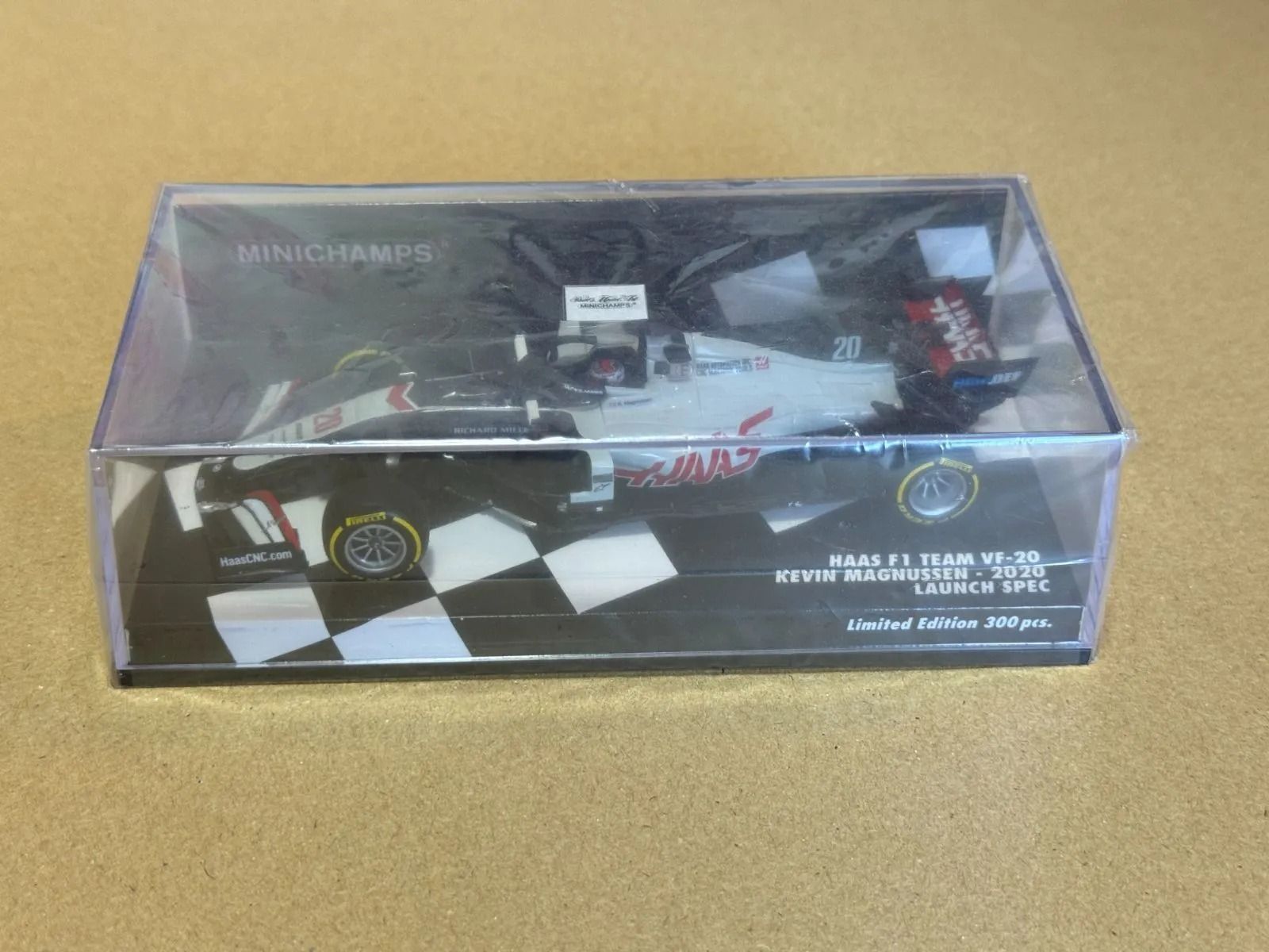 ミニチャンプス 1 43 ハース F チーム VF 20 ケビン マグヌッセン 2020 LAUNCH SPEC HAAS KEVIN PMA その他 ミニカー