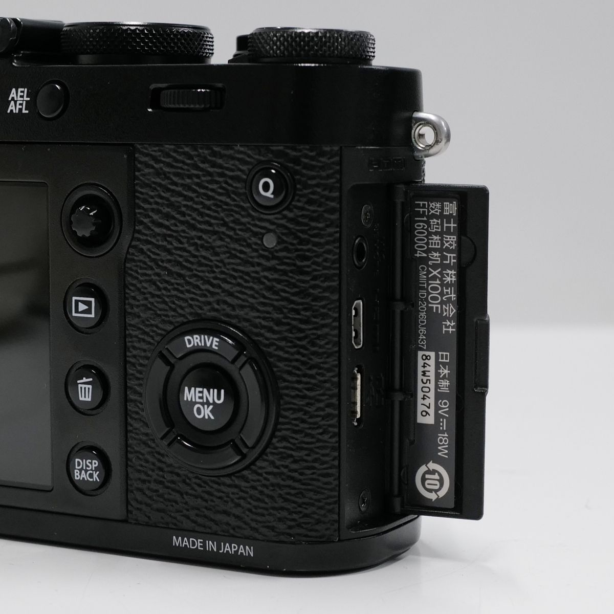 FUJIFILM X100F USED美品 APS-C デジタルカメラ 本体＋バッテリー 