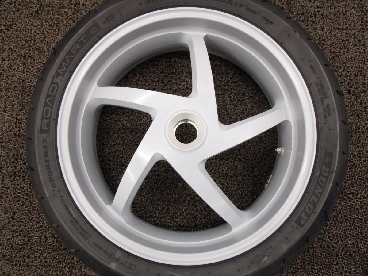 1000DS リアホイール