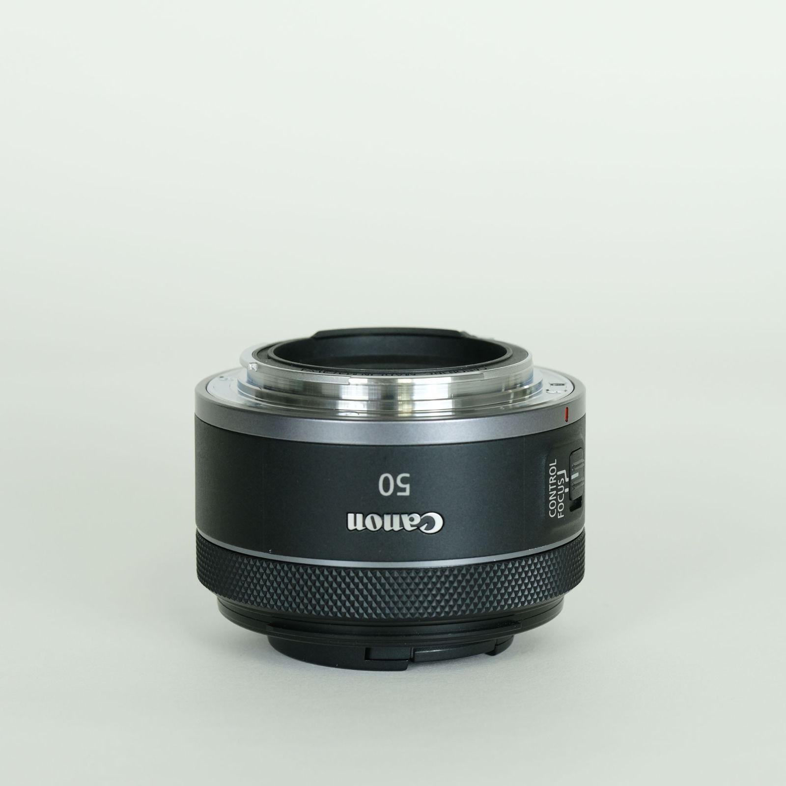 Canon RF50mm F1.8 STM レンズ　未使用品 新品)Canon (キヤノン) RF50mm F1.8 STM（商品ID：4549292181623）詳細