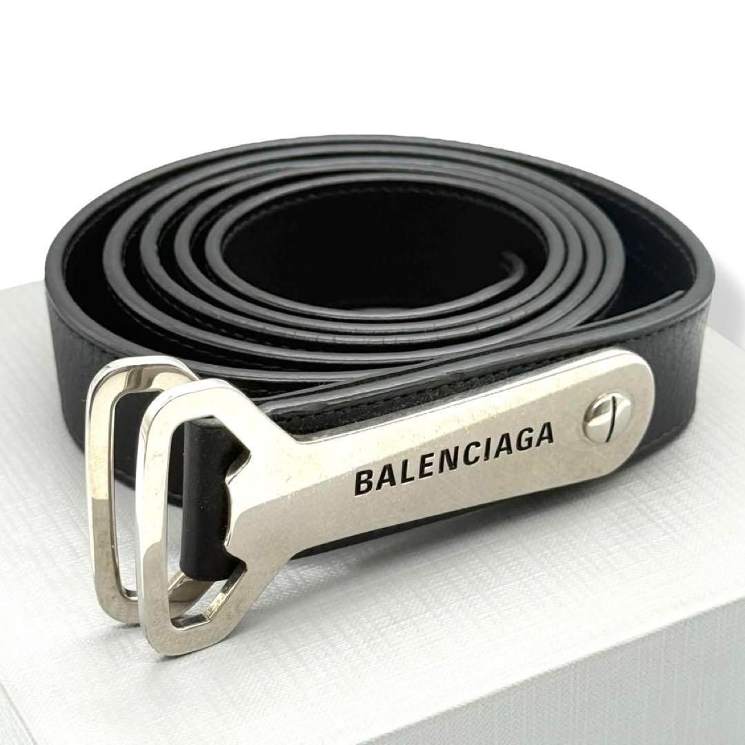使用少/箱付 バレンシアガ ボトルオープナー Dリング ベルト ブラック  