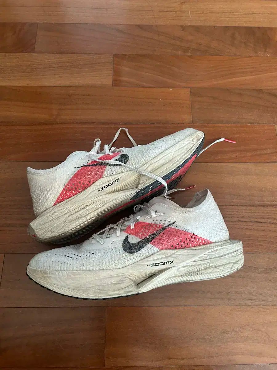 NIKE(ナイキ) ヴェイパーフライ 3 キプチョゲ 275
