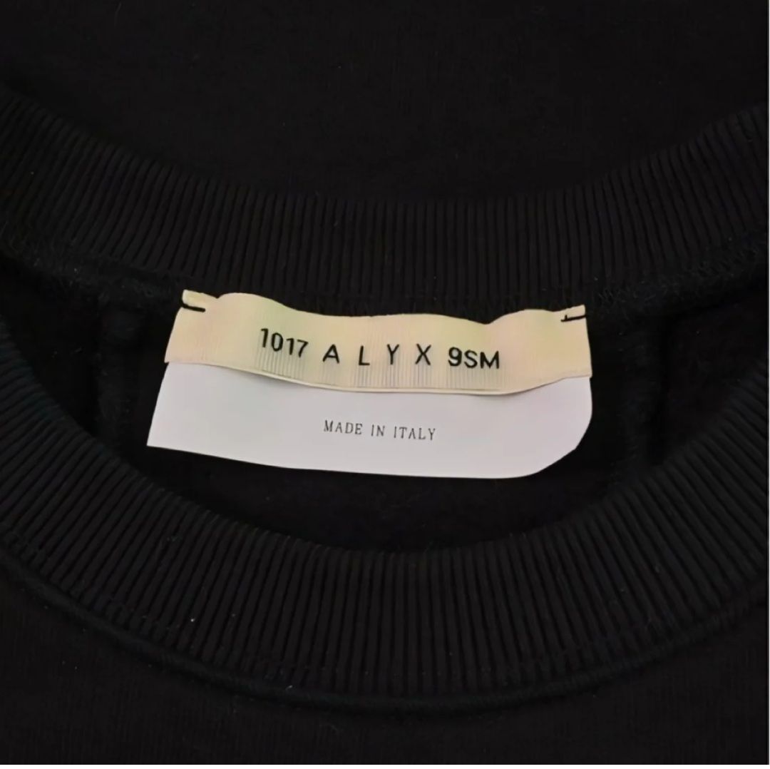 入手困難 1017 ALYX 9SM トップス パーカー スエットシャツ M 入手困難 1017 ALYX 9SM トップス パーカー スエットシャツ M