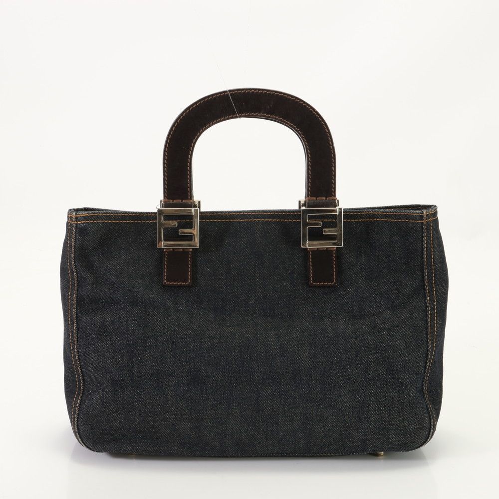 FENDI archive オールレザー FF金具 トートバッグ FENDI - FENDI archive オールレザー FF金具 トートバッグの通販