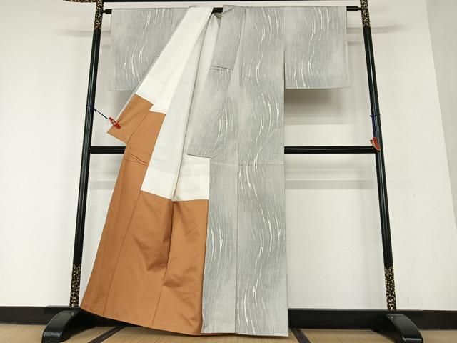 平和屋着物○本場大島紬 白大島 9マルキ よろけ縞 正絹 逸品 未使用