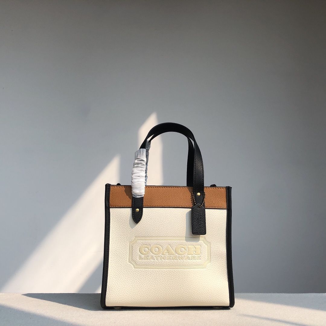 コーチCOACH Field Tote トートバッグ 新品