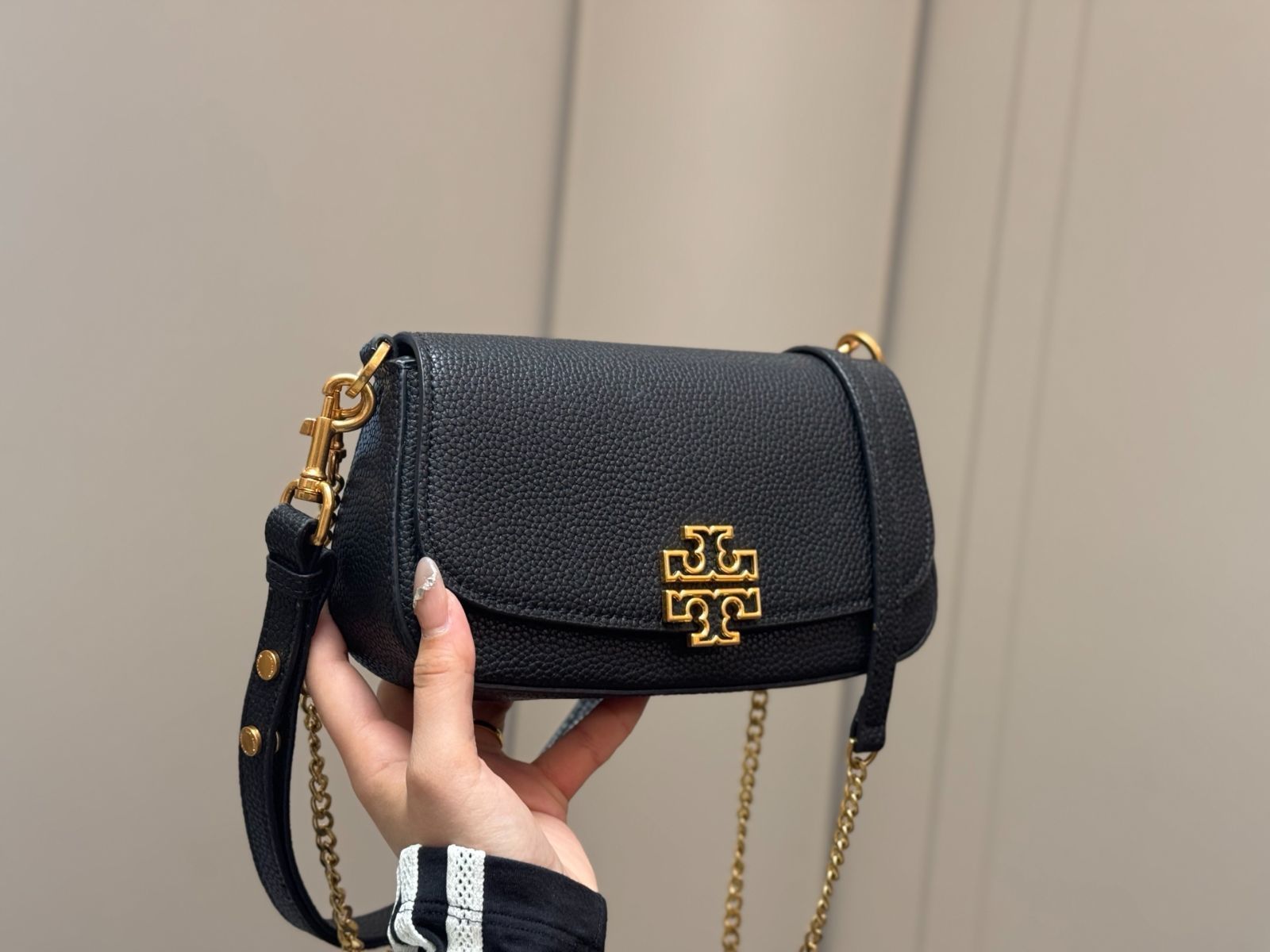 今日特価】Tory Burch New Arrival 腋下バッグ 22.12cm - メルカリ