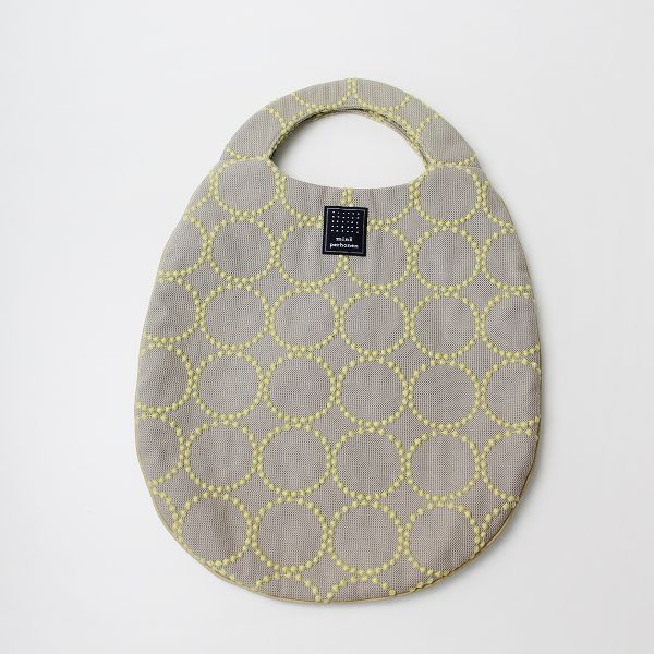 ★未使用級★ mina perhonen sieste シエスタ エッグバッグ 美品 mina perhonen ミナペルホネン tambourine 刺繍 エッグ