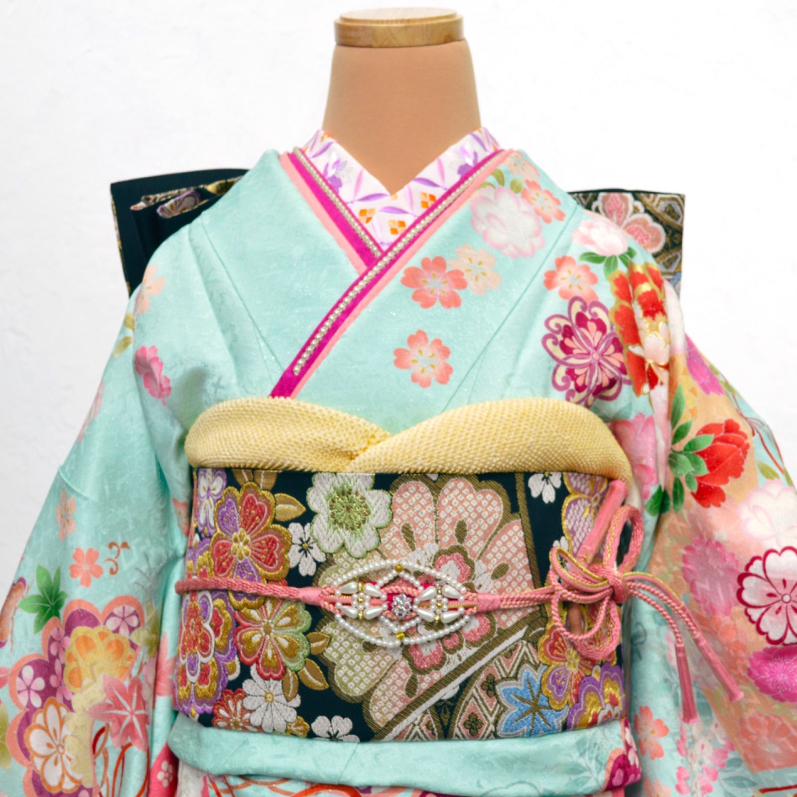 美品》正絹 振袖フルセット S〜Mサイズ 成人式 水色 古典 豪華 パール