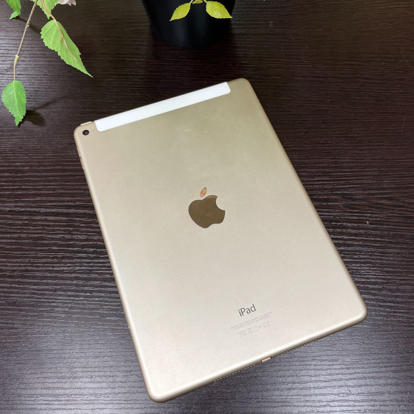 美品】iPad Pro12.9インチ（第四世代）1TB＋MOFT iPad Pro12.9インチ