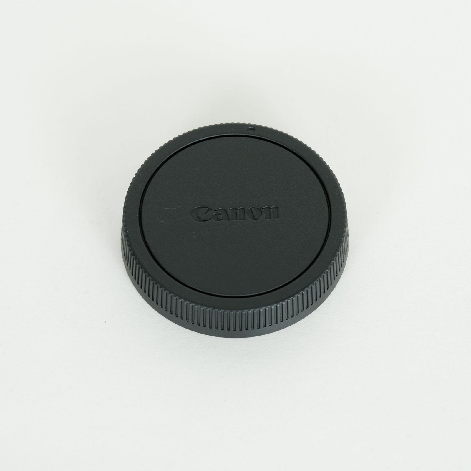 EF-M22mm