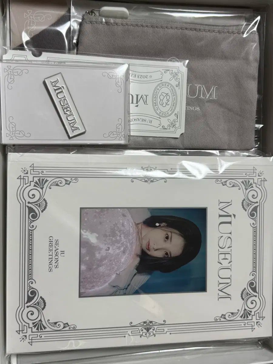 IU アイユ 2022シーグリ 新品未開封 IU アイユ 2022シーグリ 新品未