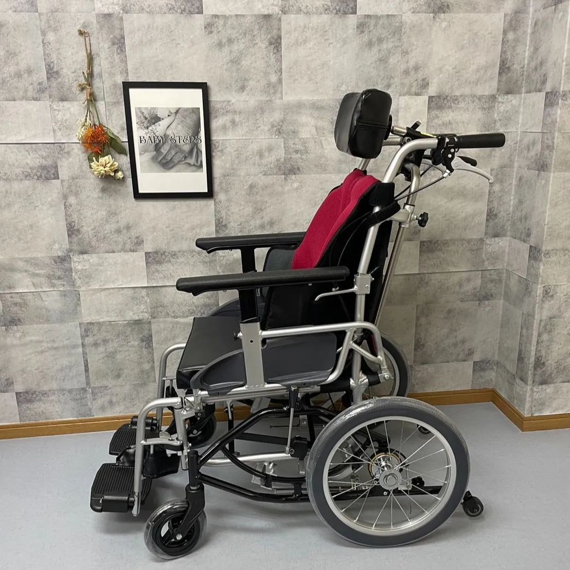 座王 NAH-F5 ティルト式 車いす 車椅子 介助式 NAH-F5 ティルト車いす座王(介助用) 1台 日進医療器(車イス