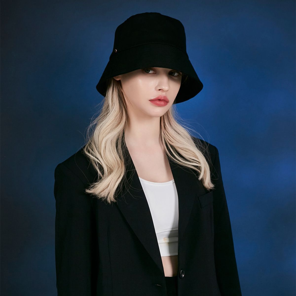 9200000060016 BLACK(594) バザール バケットハット VARZAR Rose gold