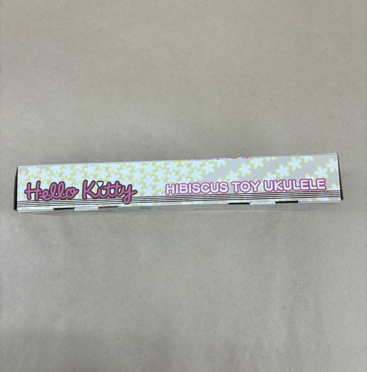Hello Kitty ハローキティ HIBISCUS TOY UKULELE ハイビスカス トイ