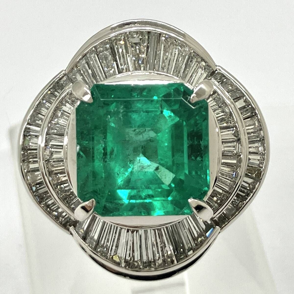 鑑別書付】エメラルド 5.96ct 13号 Pt900 リング ダイヤモンド