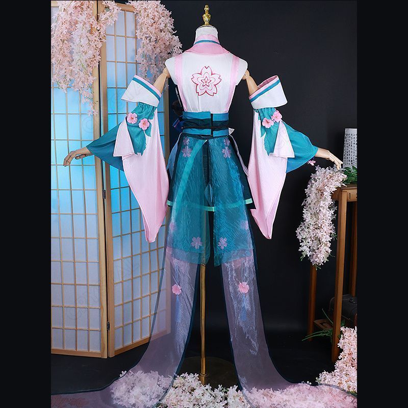 初音