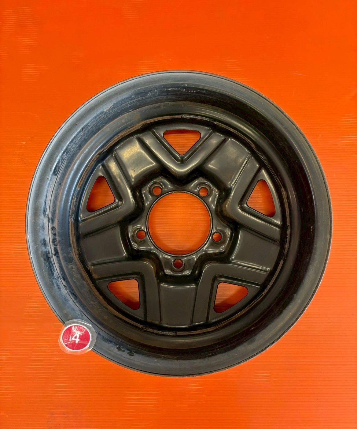 ジムニー純正16インチ