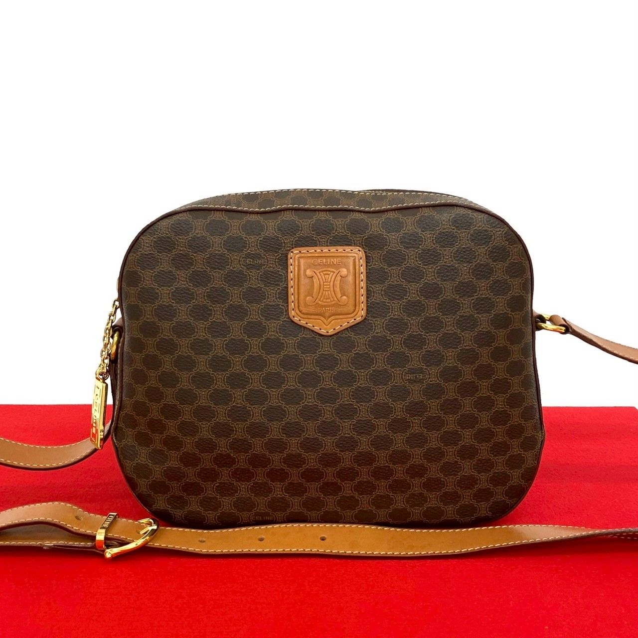 【美品】CELINE セリーヌ マカダム柄 クラッチバッグ トリオンフ ブラウン セリーヌ クラッチバッグ 茶 マカダム トリオンフ ヴィンテージ