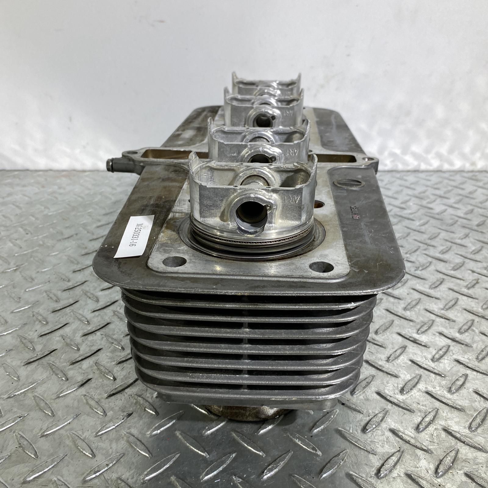 KAWASAKI ゼファー1100 シリンダー カワサキ [M-250331-16] カワサキ