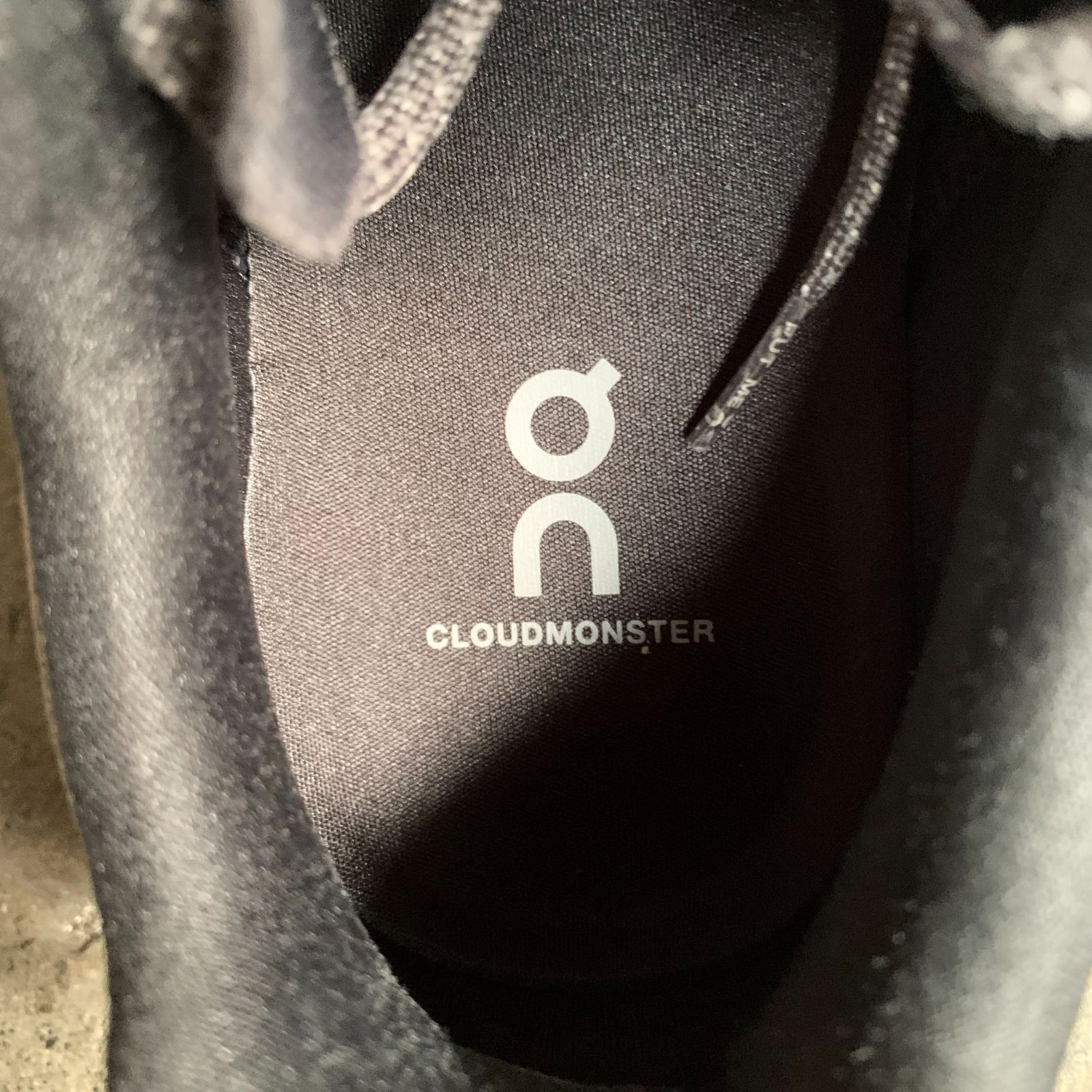 On Cloudmonster Cinder/Fog 27cm オン クラウドモンスター 61.97729 
