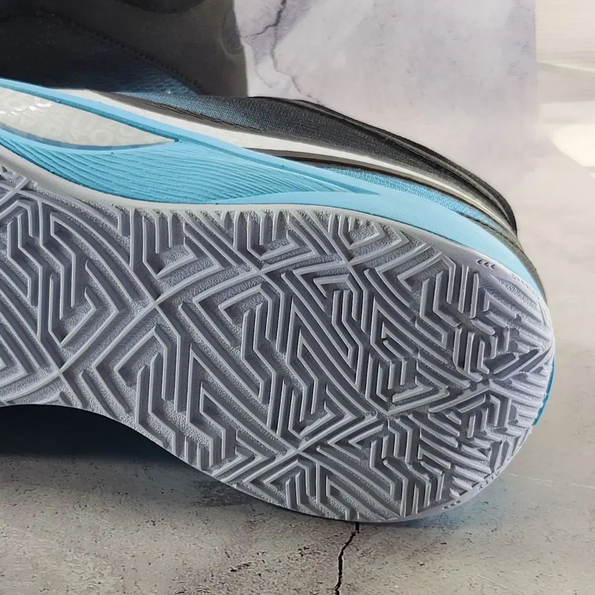 NIKE ナイキ 280 サイズ Giannis ヤニス ズーム プリック 6 EP FZ 1621 ー 001