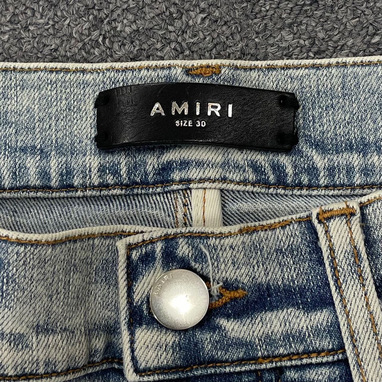 AMIRI アミリ クラッシュ スキニーデニム ジーンズ リステアタグ 【30】 楽天市場】AMIRI(アミリ) サイズ:31 ダメージ加工 サイドライン