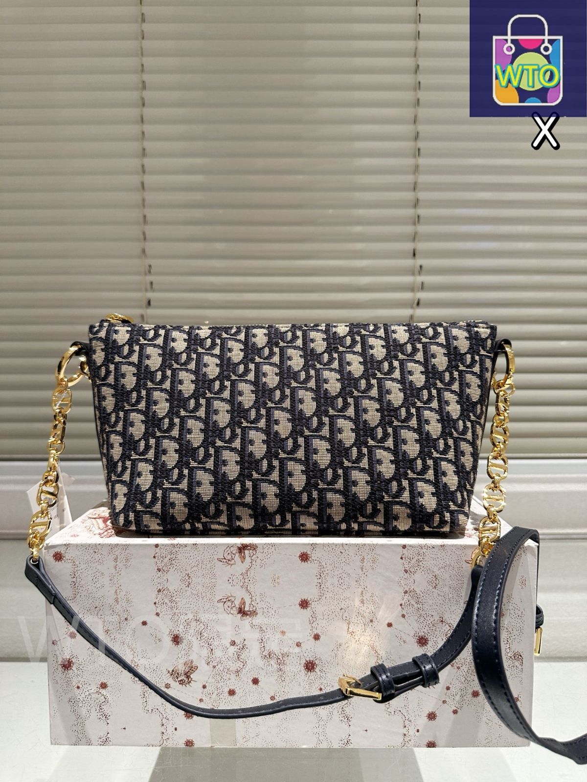 今日特価】Dior ディオール ホボスターチェーンハンドバッグ