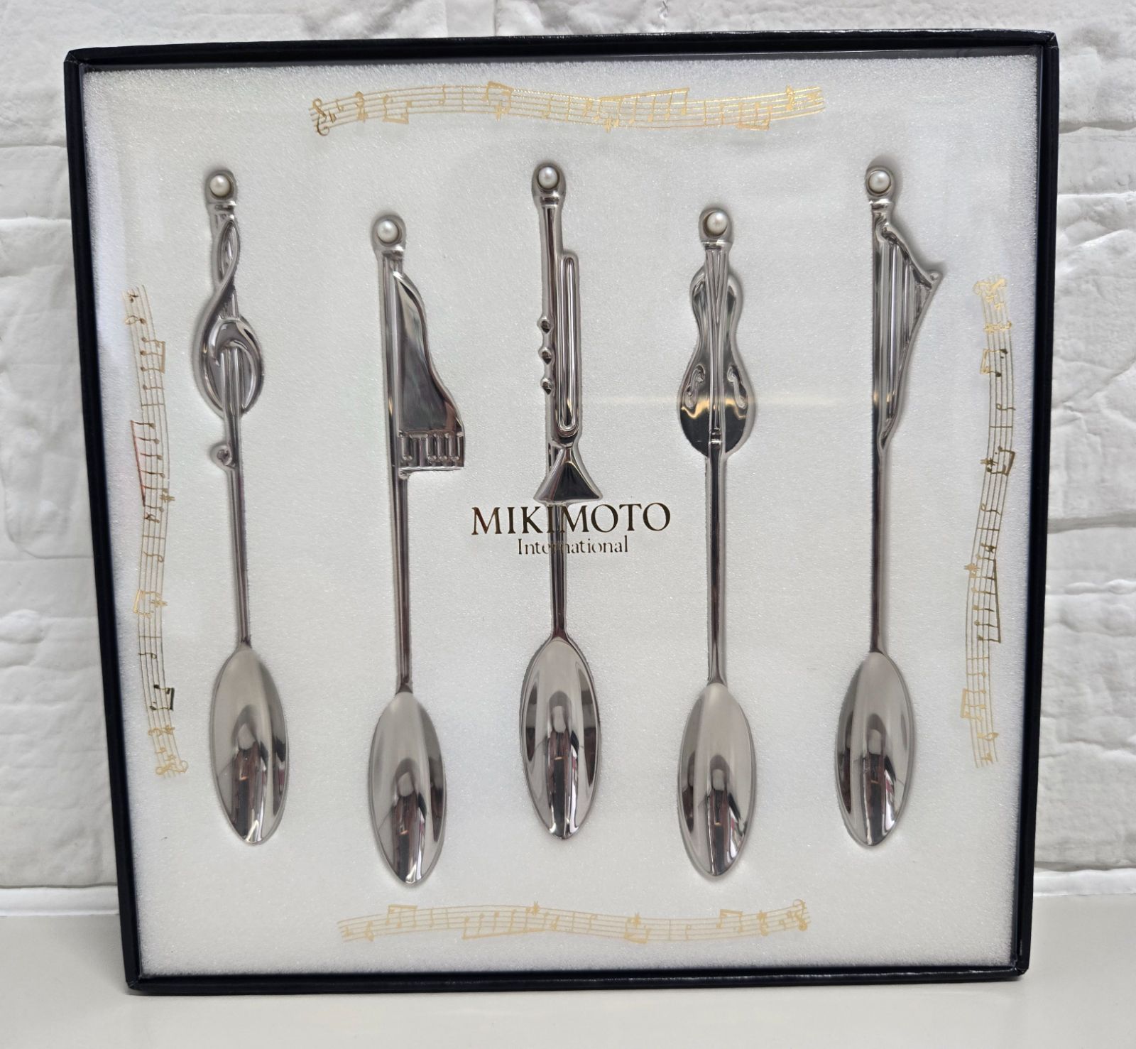 MIKIMOTO ミキモト　パール付きカトラリー（スプーン５本・フォーク５本 ） MIKIMOTO ミキモト ショップ パール付きカトラリー（スプーン5本