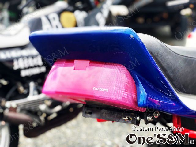 CBX テールレンズ　紫　パープル　レア CBX400F CBX550F 紫色 テールランプASSY クリアウインカーレンズ