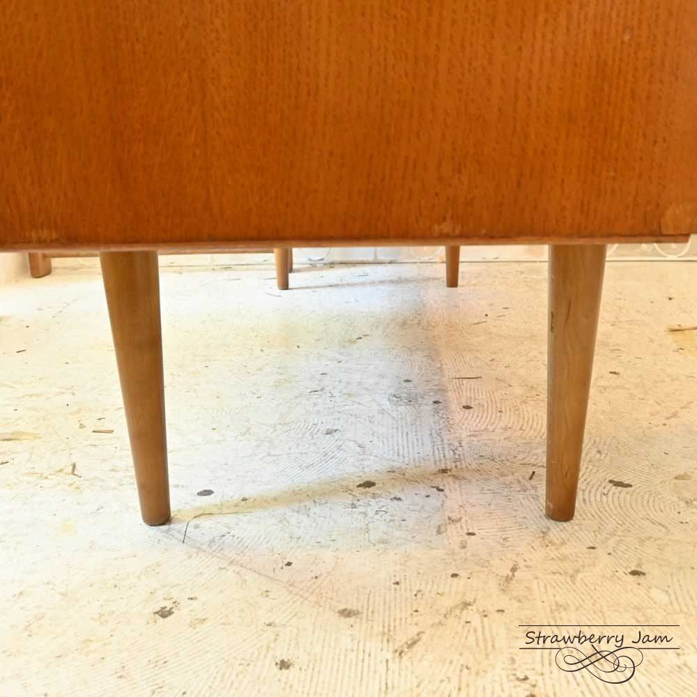 L3705-228 英国ヴィンテージ G-PLAN サイドボード テレビ台 北欧 L3705-228 英国ヴィンテージ G-PLAN ジープラン サイドボード