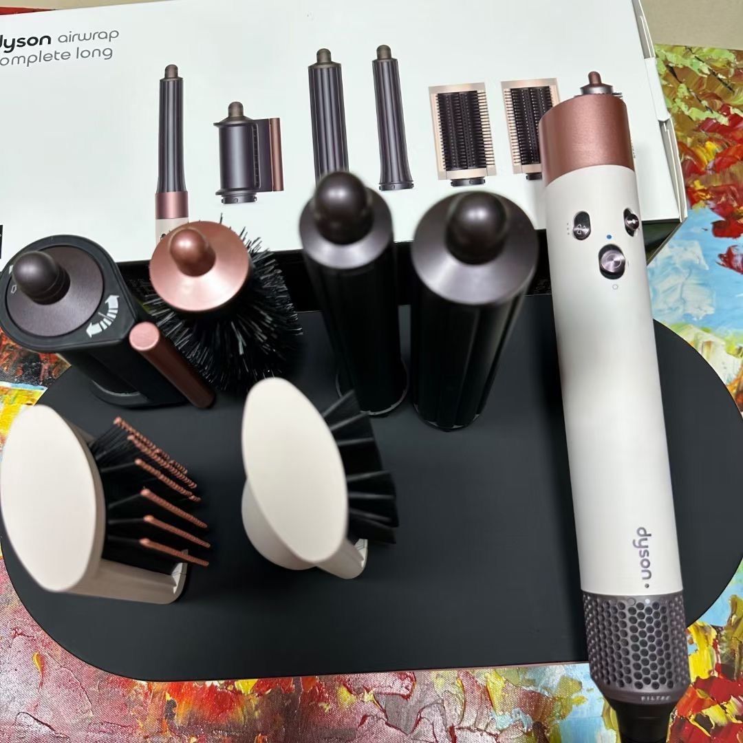 未使用 Dyson マルチスタイラーロングカーラーセット 未使用 Dyson マルチスタイラーロングカーラーセット 未使用品 限定