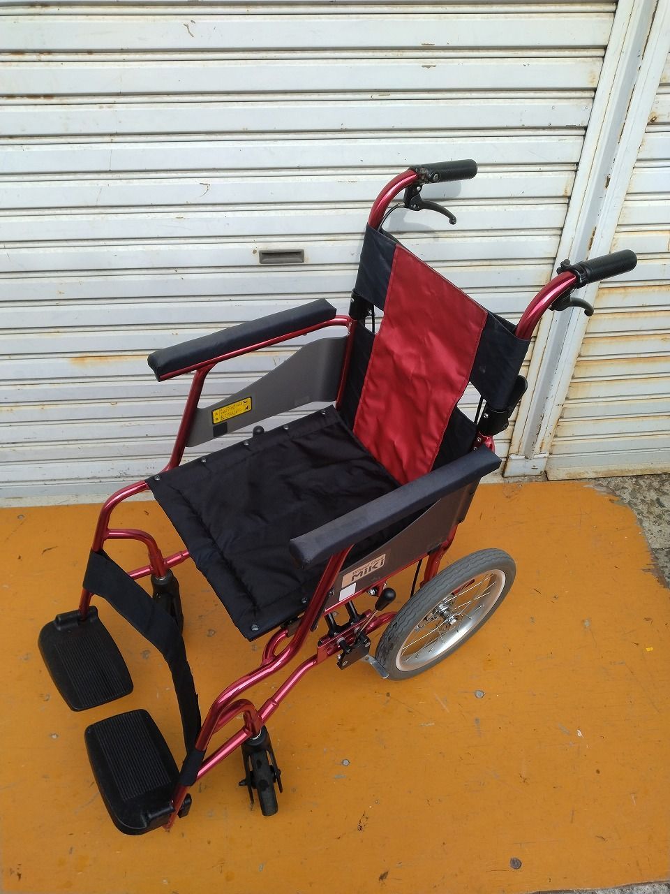 KM-24-0221-01 ミキ 軽量車いす キャリカル 介助型 PMS-2R