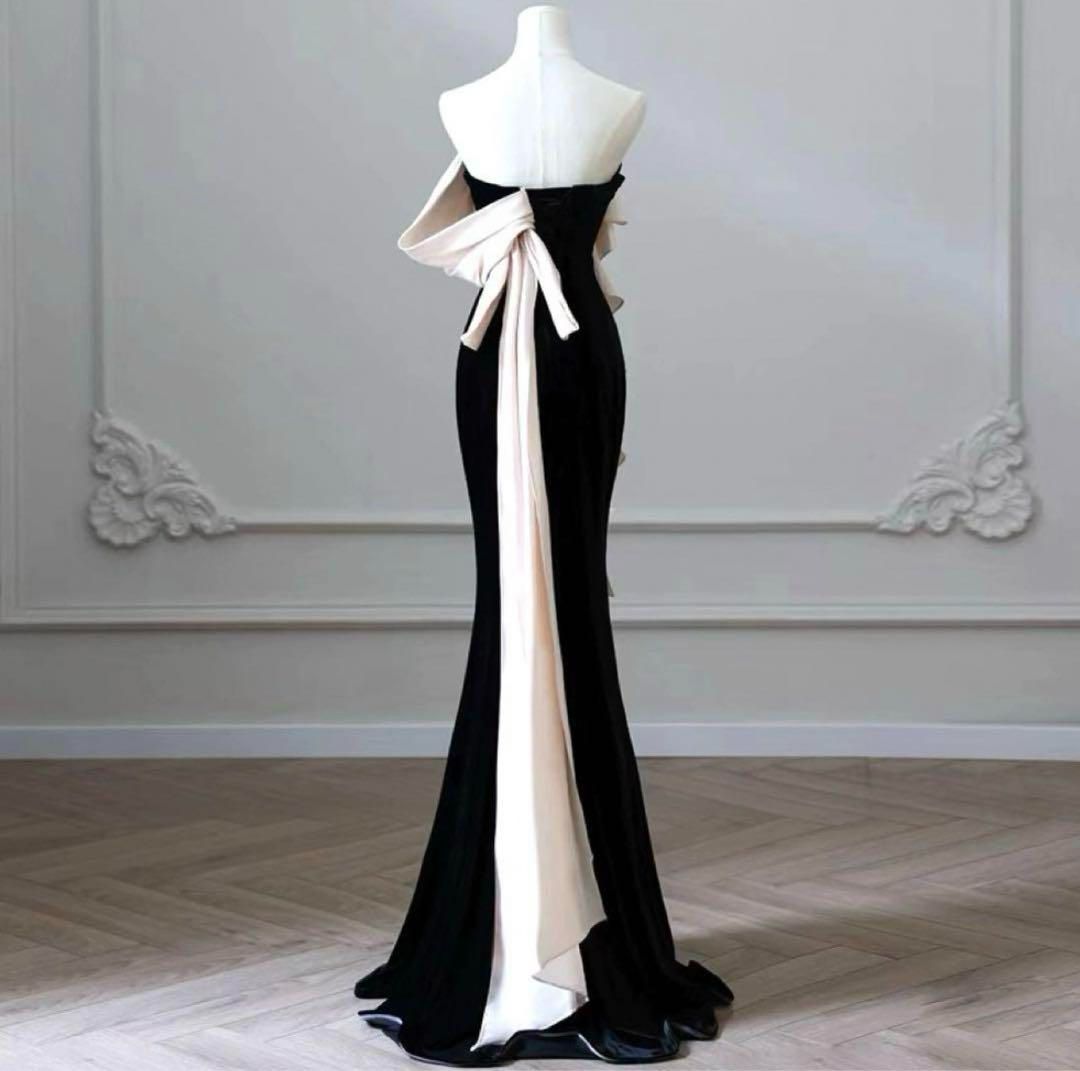 デコルテの薔薇が美しいバイカラーのベア イブニングドレス デコルテの薔薇が美しいバイカラーのベア イブニングドレス