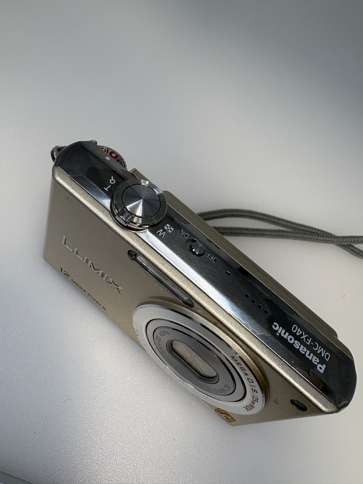 Panasonic LUMIX DMC-FX40 ゴールド Panasonic LUMIX DMC-FX40