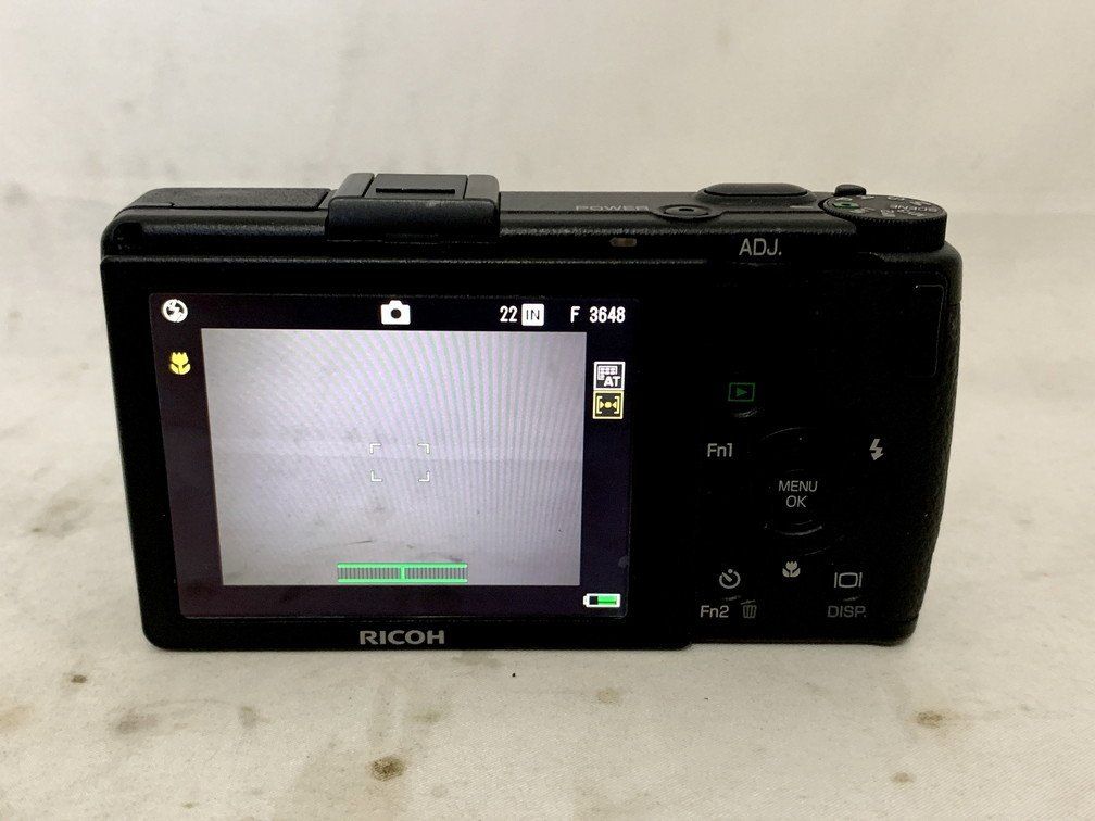 RICOH GR DIGITAL III コンパクトデジタルカメラ 【元箱】 元箱付き】RICOH GR DIGITALⅢ コンパクトデジタルカメラ ブラック