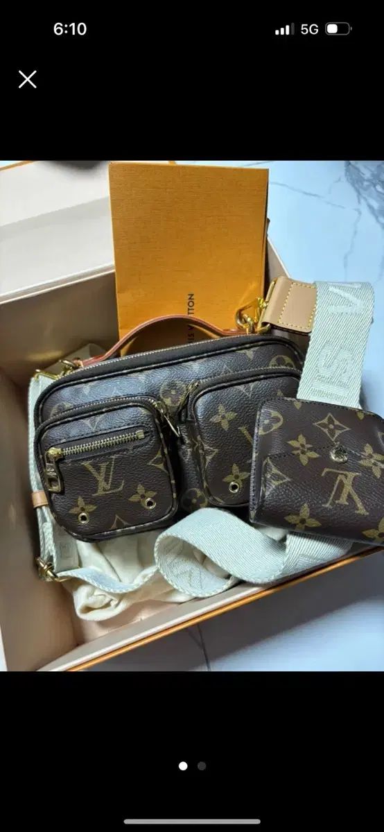 Louis Vuitton ルイヴィトン ユーティリティ クロスバッグ