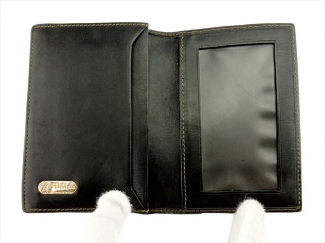 【美品】FENDI　ペカン柄　名刺入れ　レザー　ブラック×ブラウン フェンディ カードケース 名刺入れ パスケース レディース