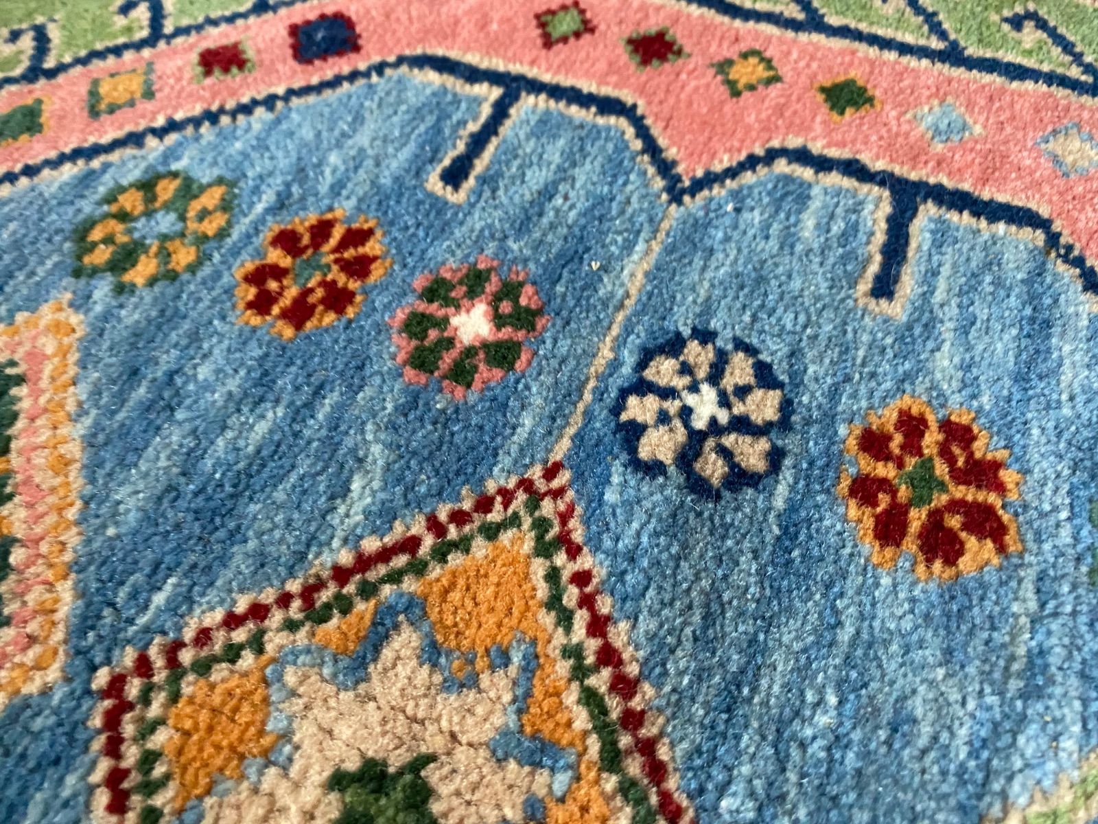 シュメル工房製コーカサス柄